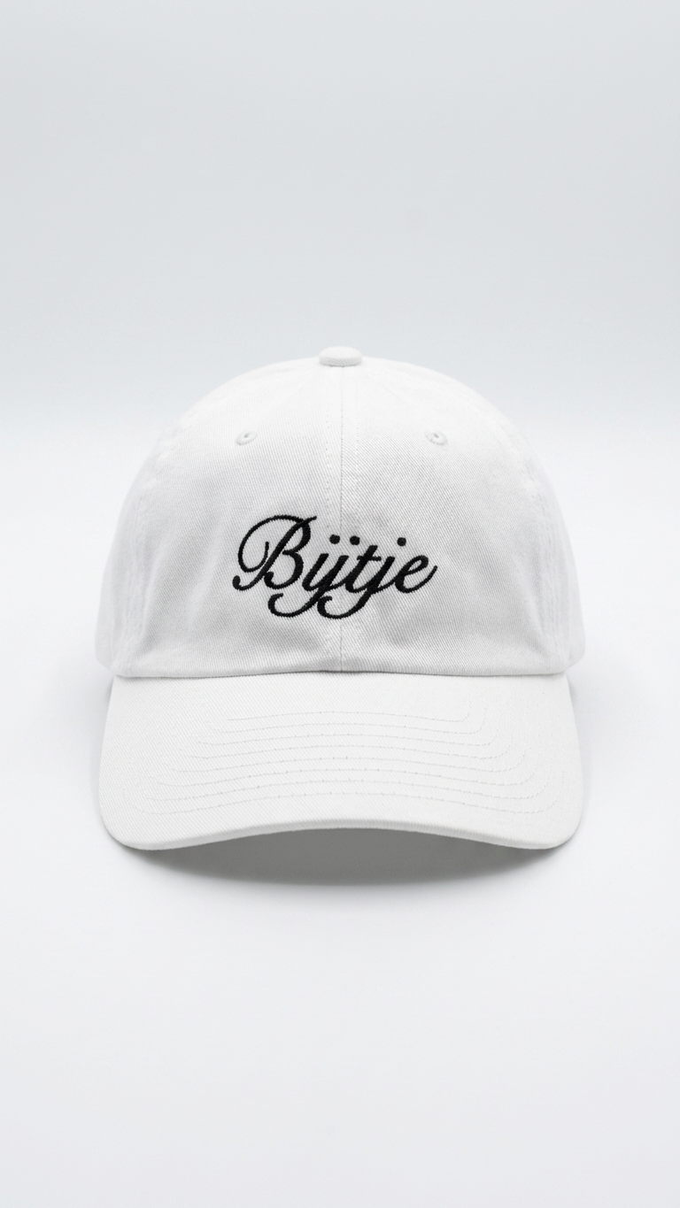Bijtje Cap - White